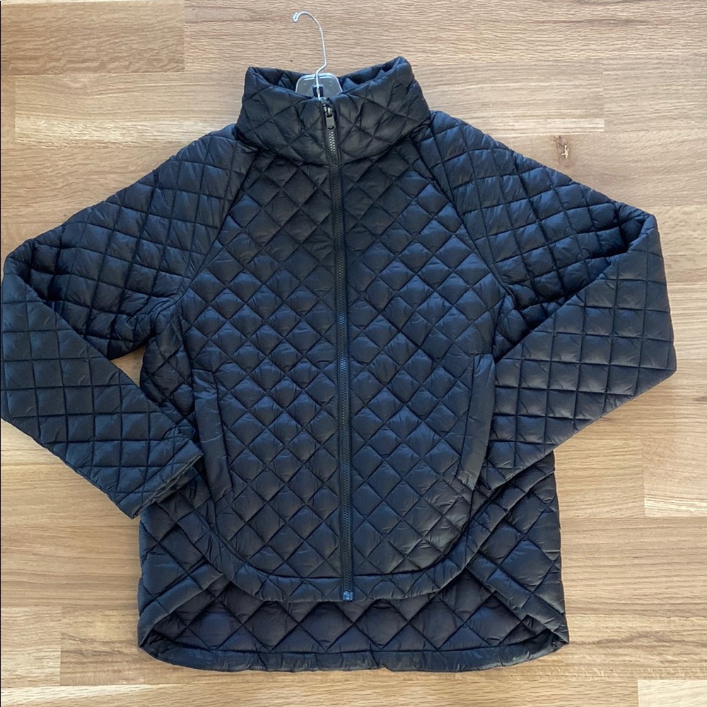 NWOT - Athleta Women’s Whisper Featherless Puffer Jacket - Picture 6 of 13